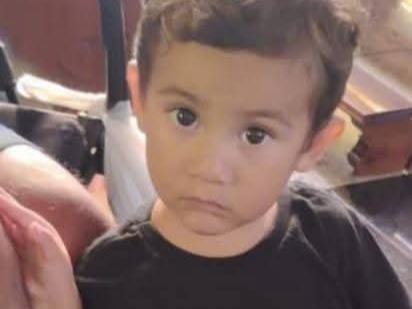 Criança de 2 anos some de dentro de casa, e mamadeira dela é encontrada em rio no Paraná