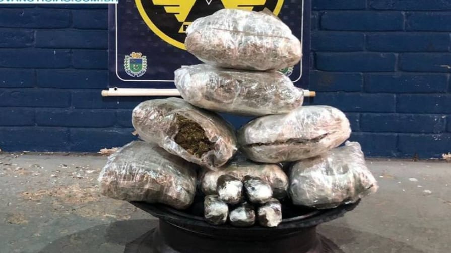 Carro com placas de Goioerê é apreendido com Skank e haxixe marroquino no MS