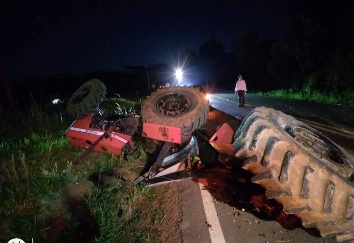 GRAVE COLISÃO ENTRE CAMIONETE E TRATOR DEIXA FERIDOS EM PALMITAL
