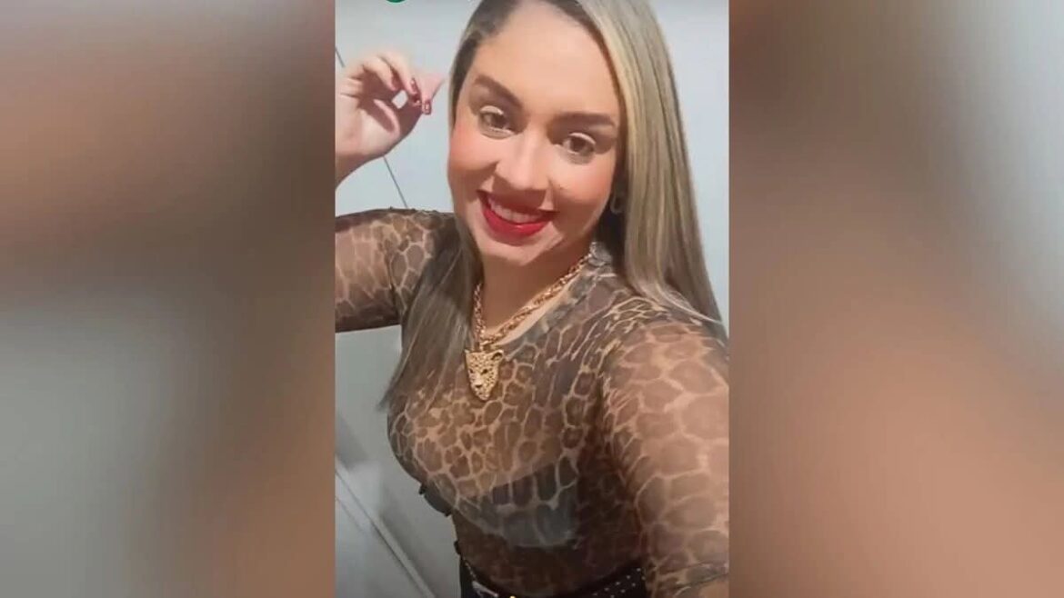 Mulher é morta a facadas dentro de casa na Serra; companheiro é apontado como autor do crime