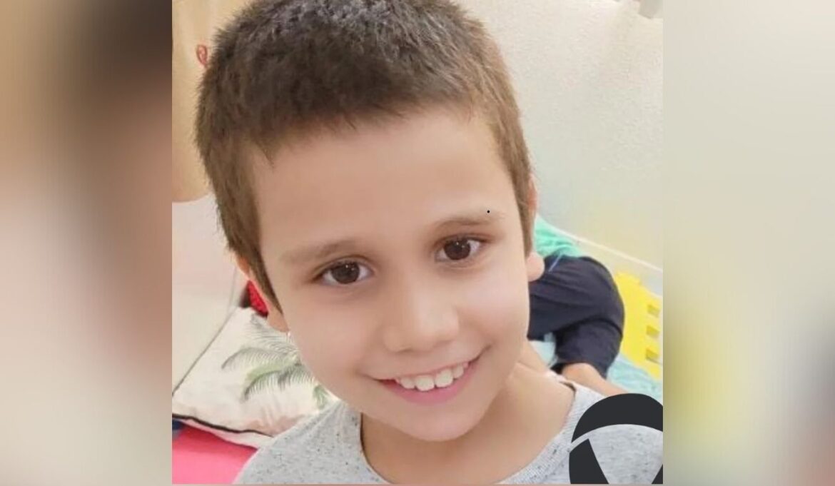 Menino autista de 9 anos é encontrado morto em açude no Paraná após fugir de casa