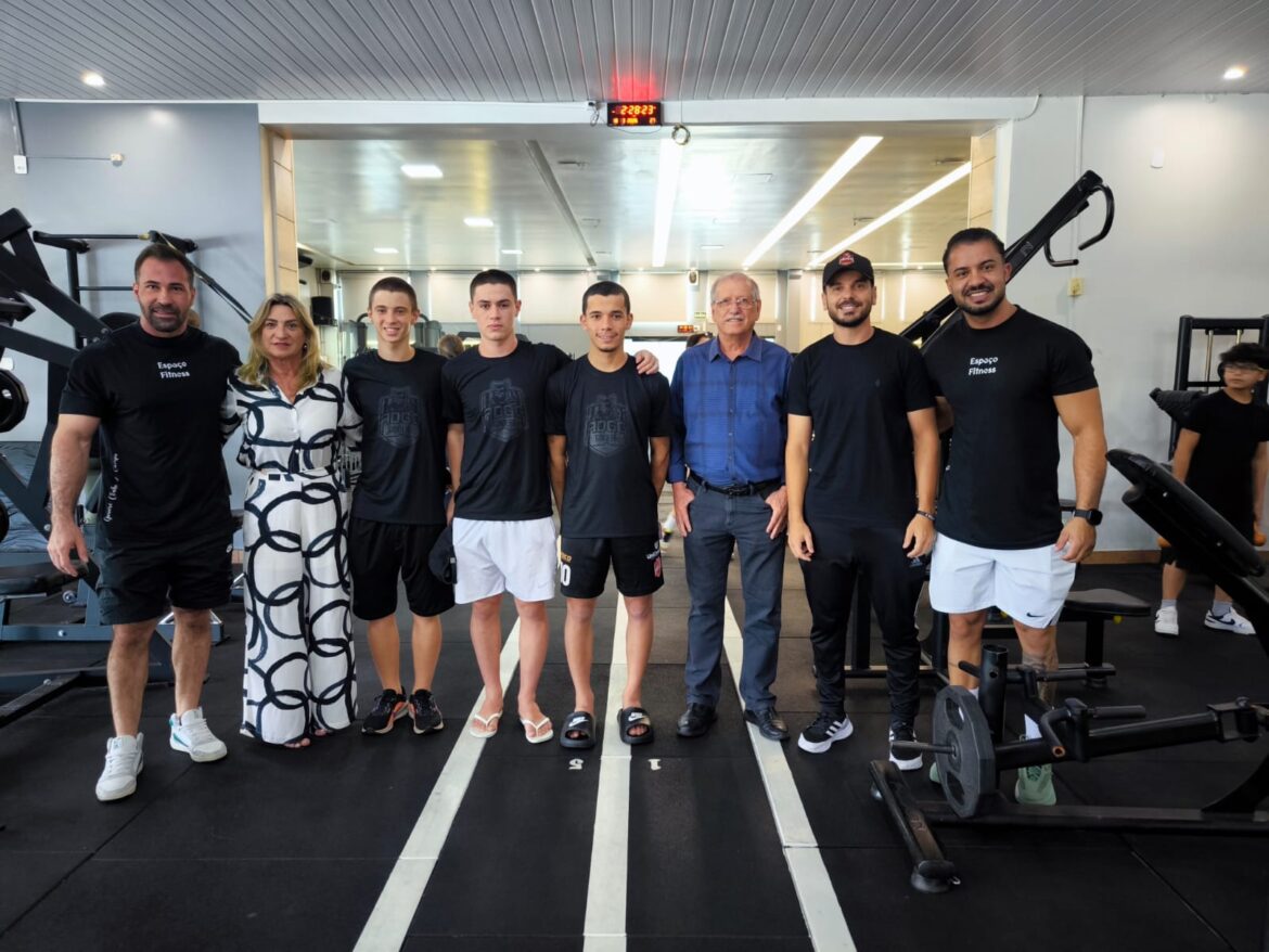 Goioerê Clube de Campo firma parceria com ADGG para fortalecer preparação de atletas da base