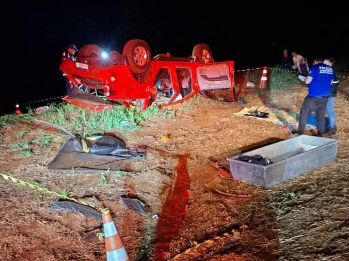 DOIS JOVENS MORREM EM ACIDENTE NA PR-471 NO PARANÁ