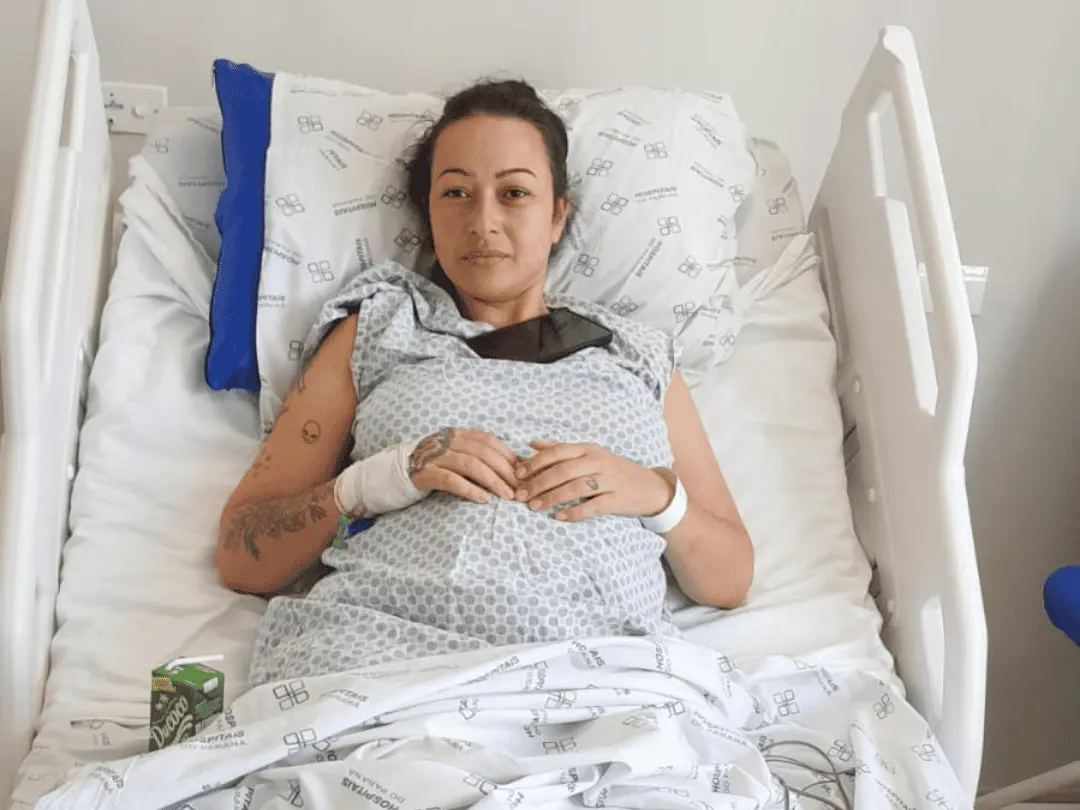 🙏💔 Após Sobreviver a Tentativa de Feminicídio, Mulher Paraplégica de cruzeiro do Oeste Paraná Inicia Tratamento com Polilaminina que Renova Esperanças.